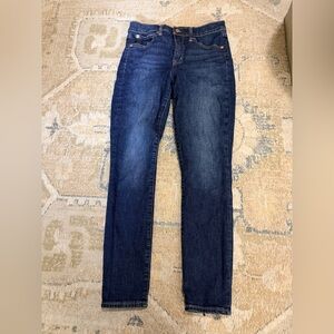 GAP true skinny high rise - size 28/ 6R